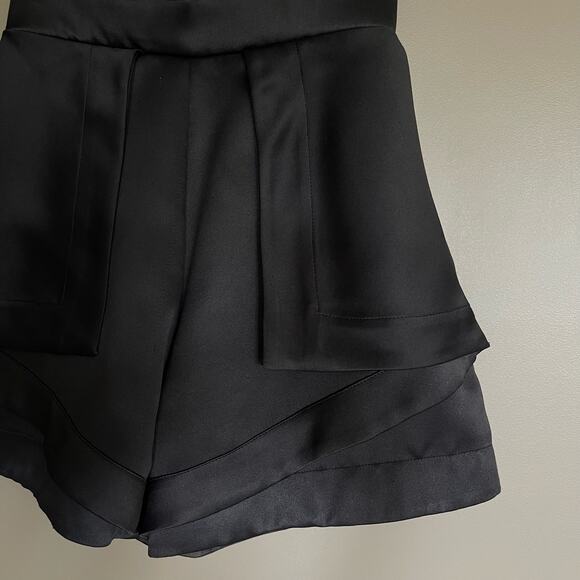 Camilla and Marc Gamer Jumpsuit Romper Sz 4 Black Satin Sleeveless Menswear Chic - Picture 8 of 16